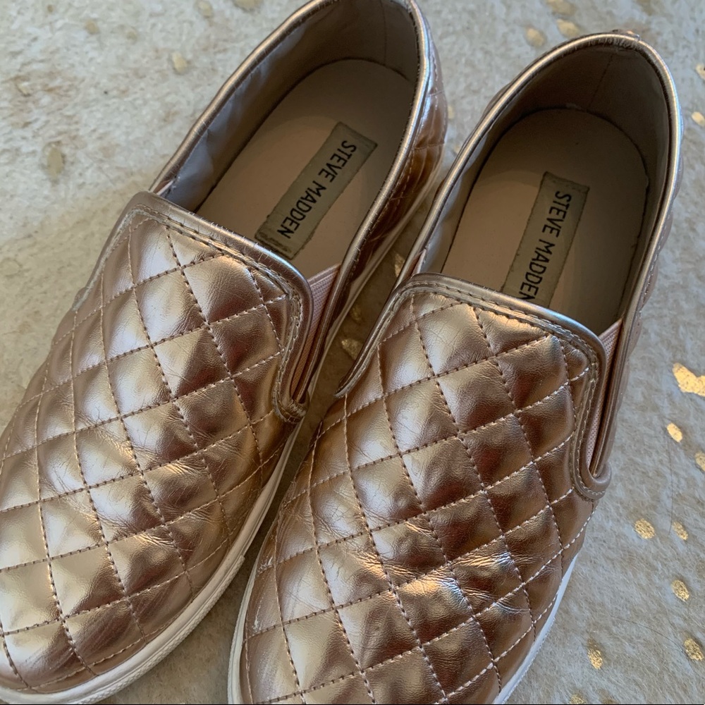 Steve Madden Ecentrcq Rose Gold Slip-Ons 7.5